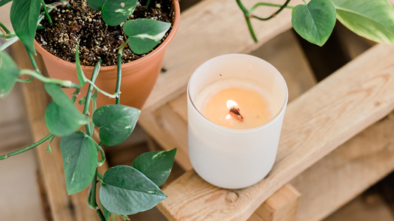 Read more about the article Candle Making Craze: Toronto’s Best Wholesale Candle Supplies!